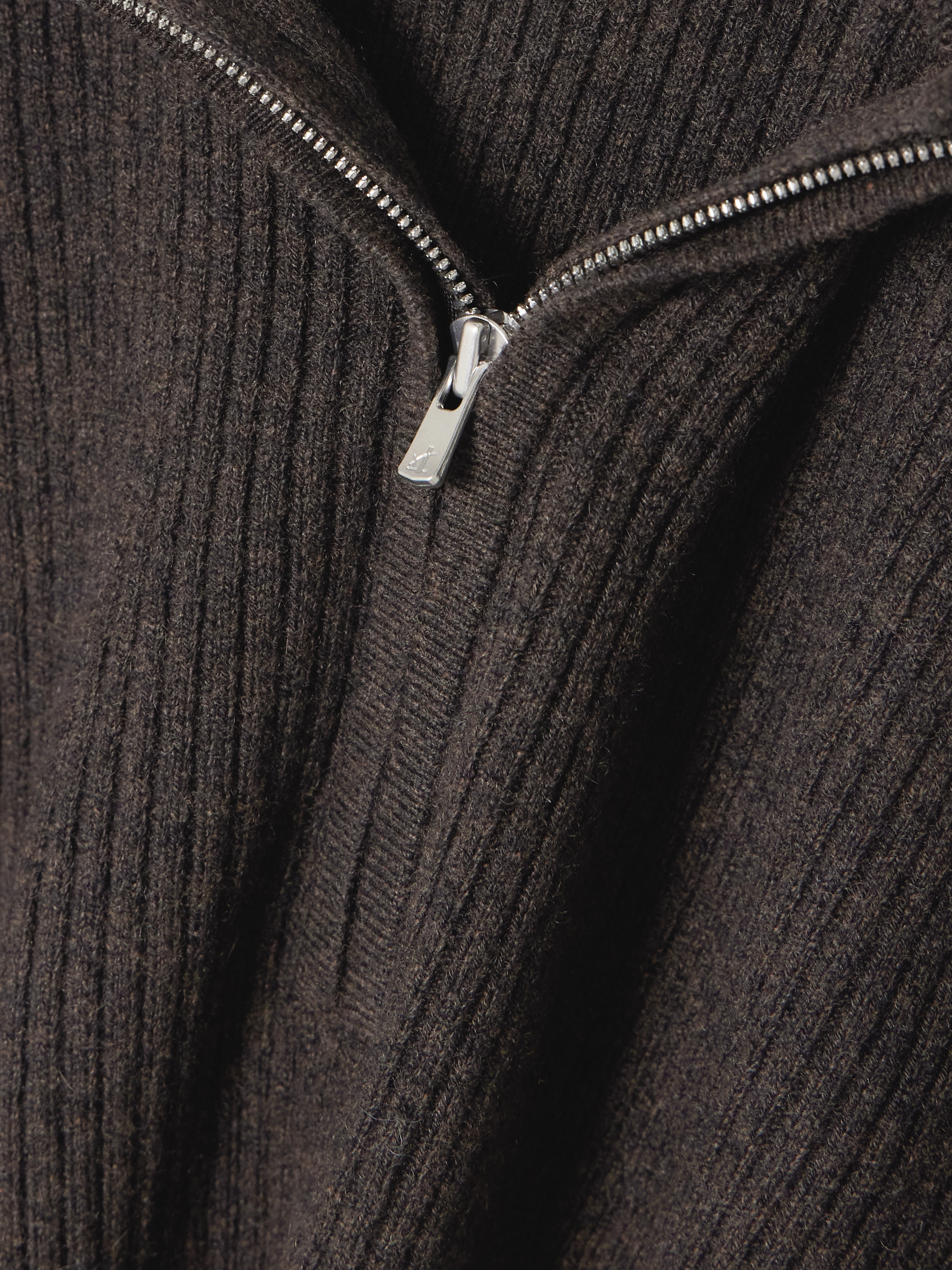 arch4 Ella ribbed cashmere half-zip sweater and leggings ski set thumbnail