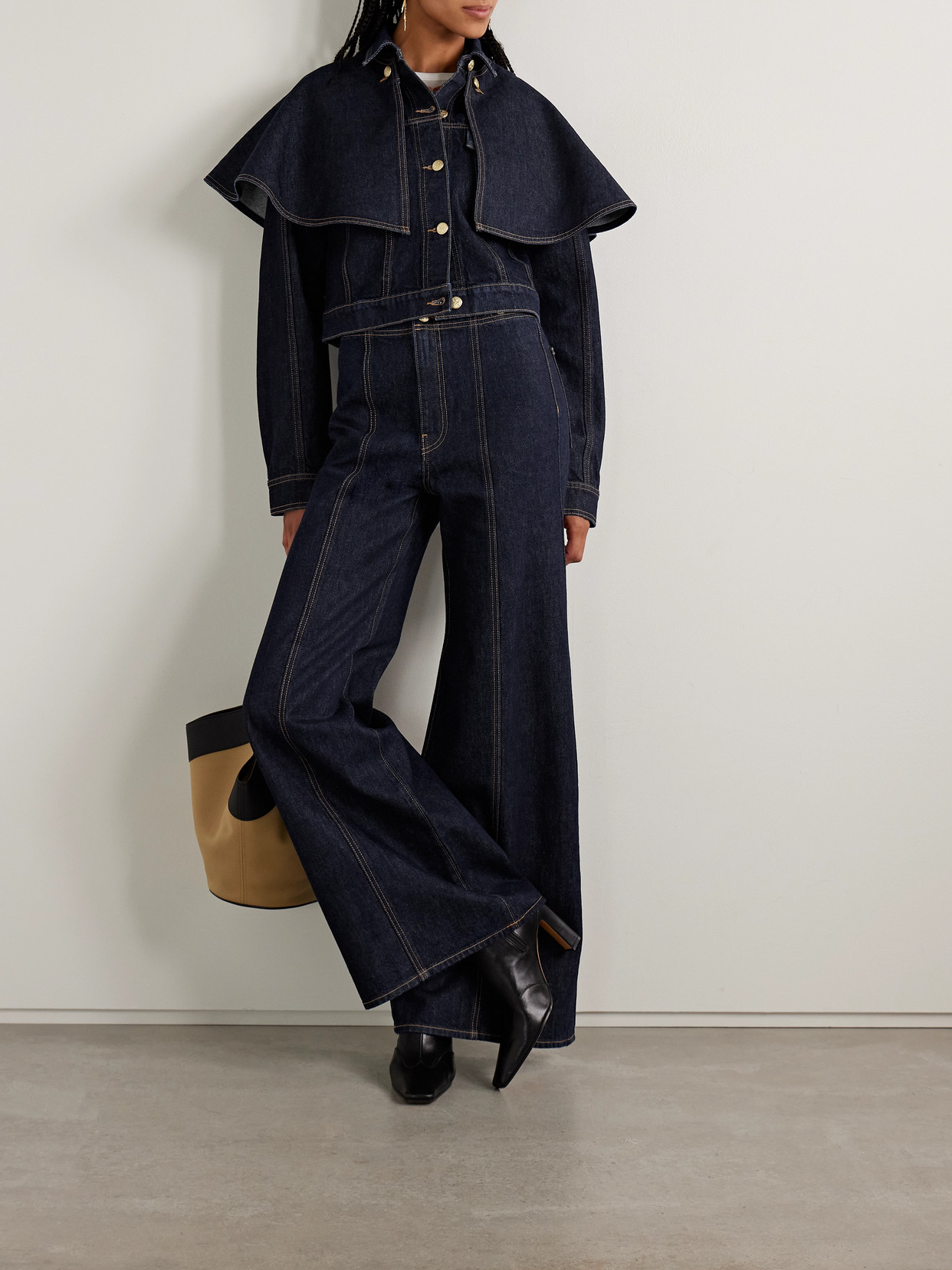 The Anais Convertible Cape