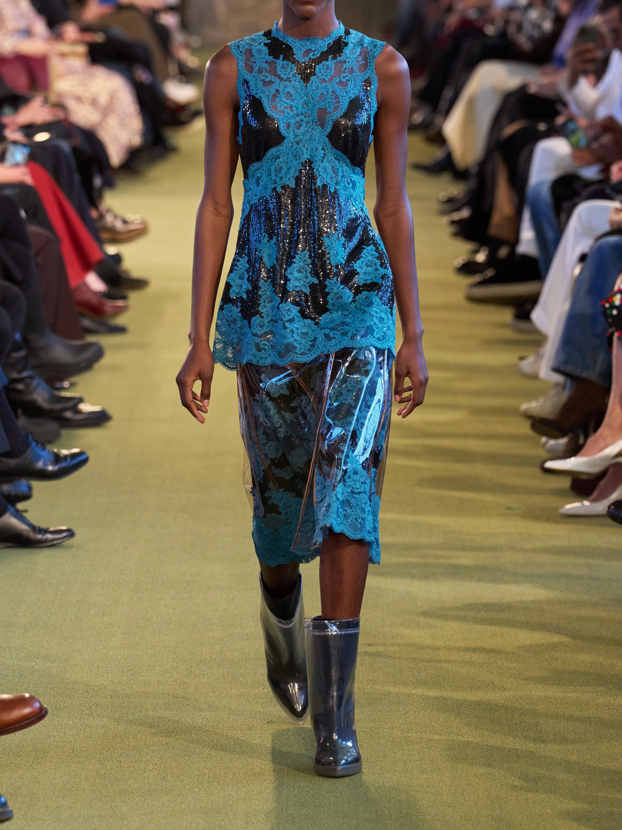 Rabanne Lace-trimmed Chainmail Blouse In Black