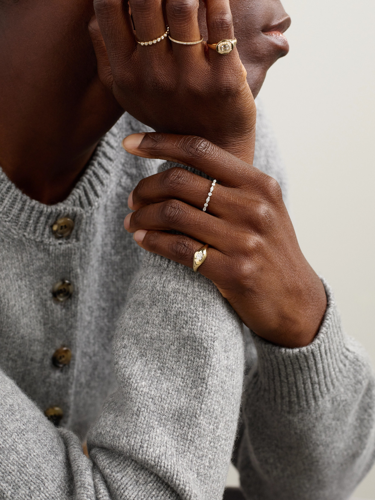 Stone And Strand The Essential 14-karat Gold Diamond Pinky Ring In Gold