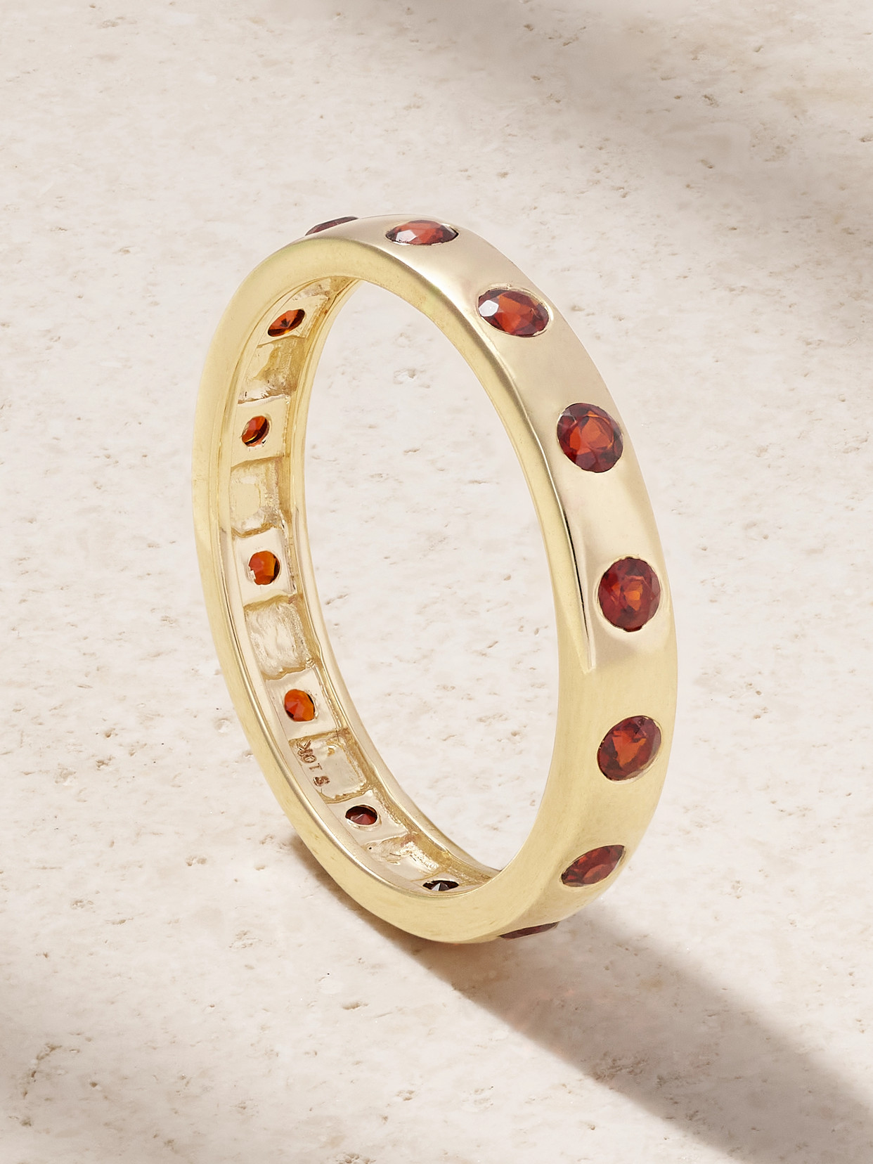Stone And Strand Fauvist Form 10-karat Gold Garnet Ring