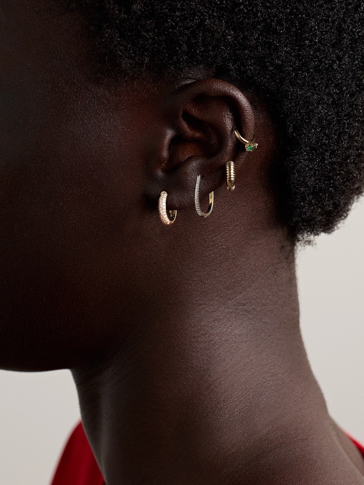 Stone And Strand Essential 14-karat Gold Diamond Hoop Earrings In Gold