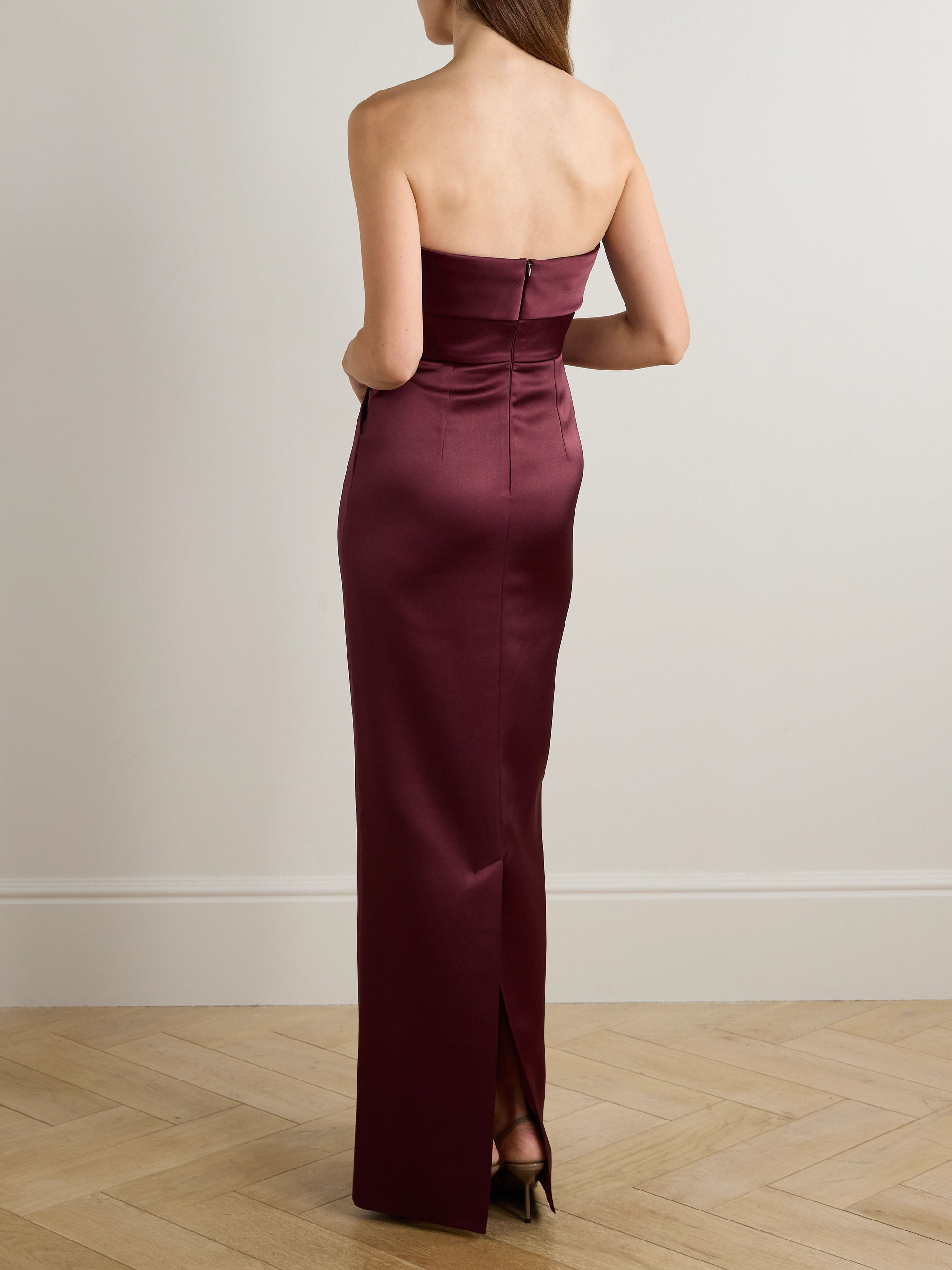 The New Arrivals Ilkyaz Ozel Rhea strapless duchesse-satin gown
