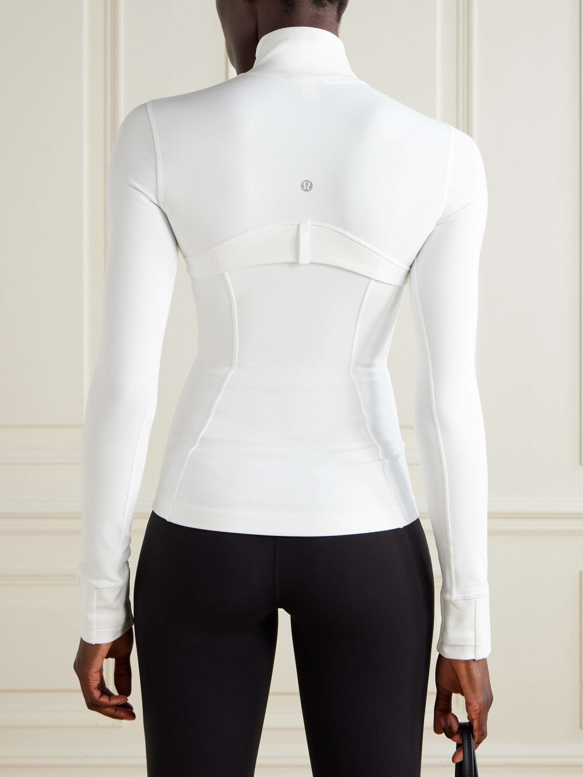 LULULEMON 