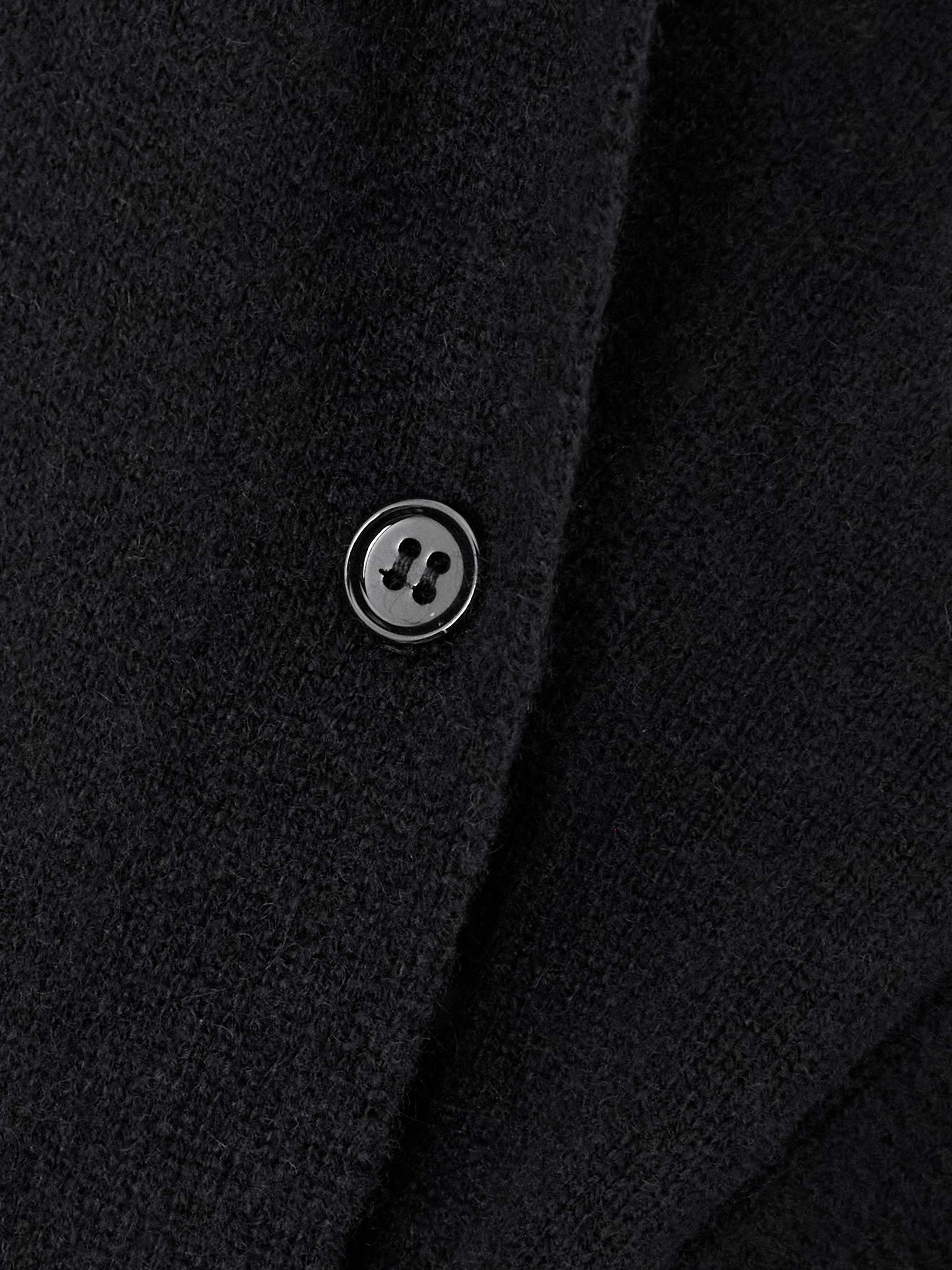 ALLUDE 