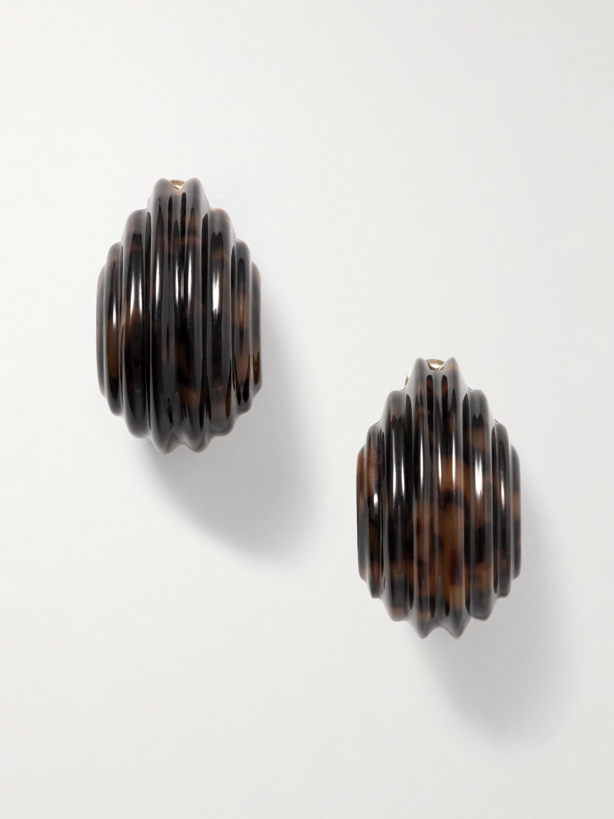 Julietta + Cassetto Resin Clip Earrings In Brown