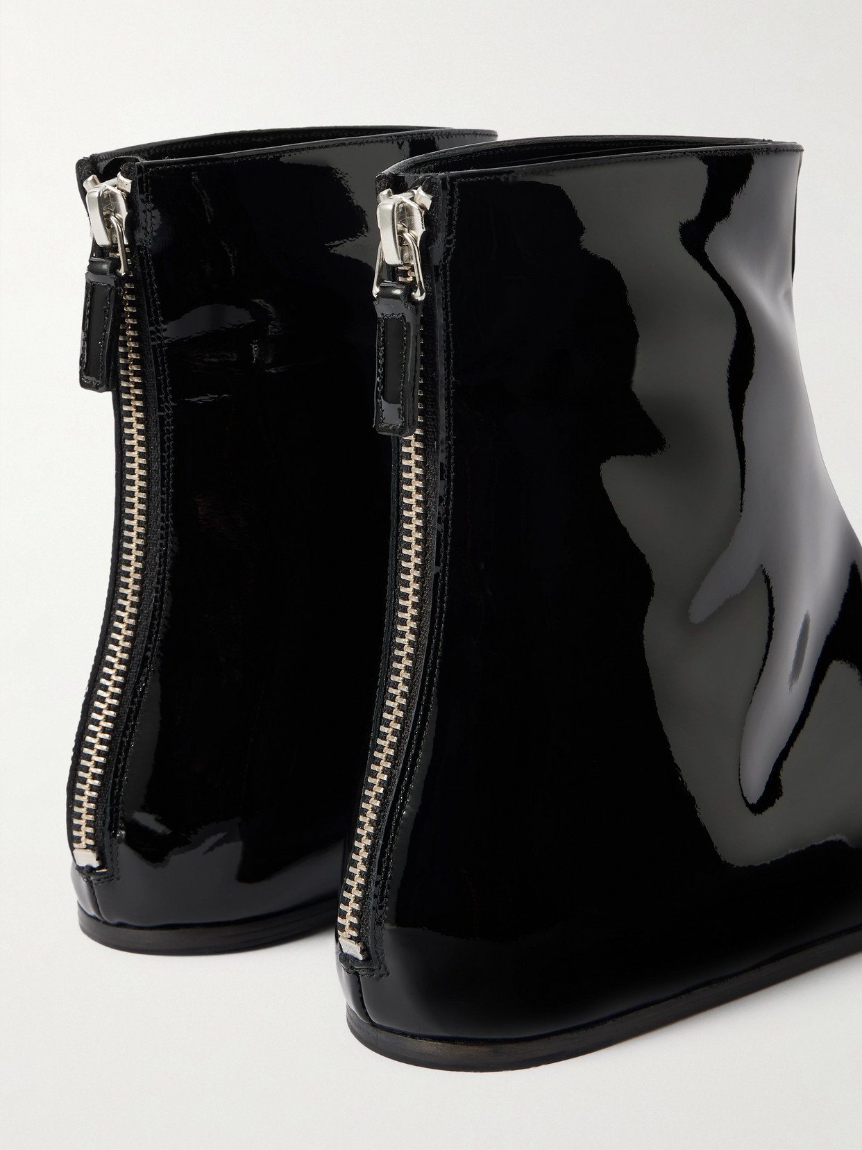 Le Monde Beryl Luna Patent-leather Ankle Boots In Black