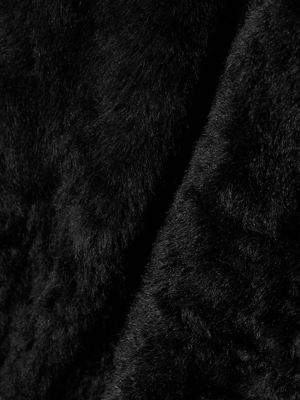 Tove Vanessa Belted Shearling Coat In Black