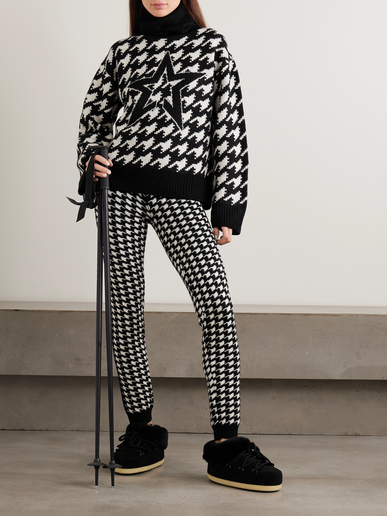 Perfect Moment Oversized Houndstooth Merino Wool Turtleneck Sweater In White