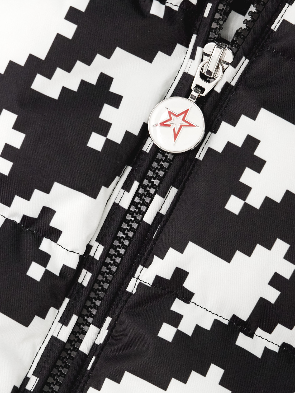 Perfect Moment Moment Houndstooth Hooded Embroidered Padded Down Ski Jacket In Multi