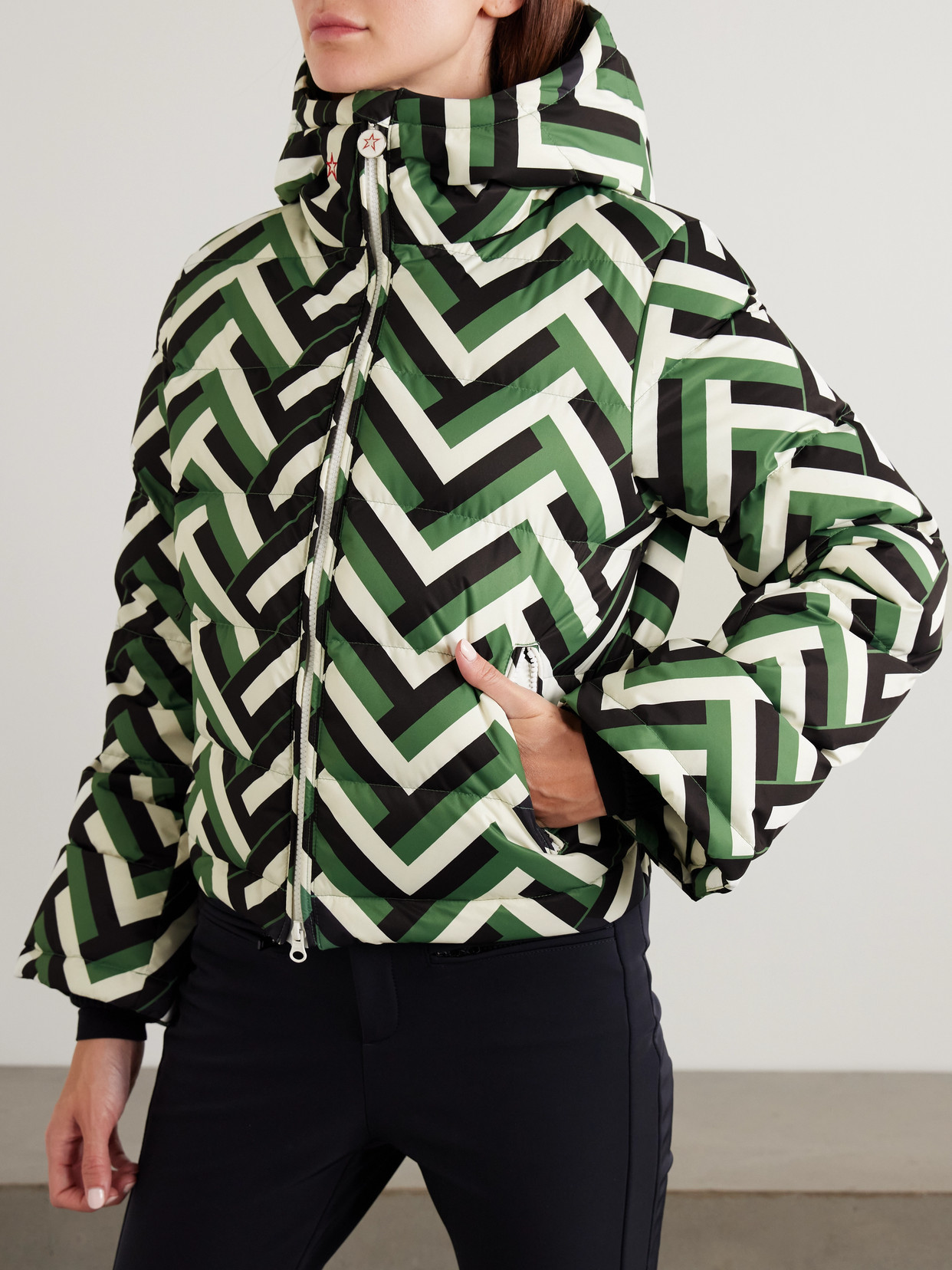 Perfect Moment Polar Flare Quilted Printed Down Ski Jacket In Green
