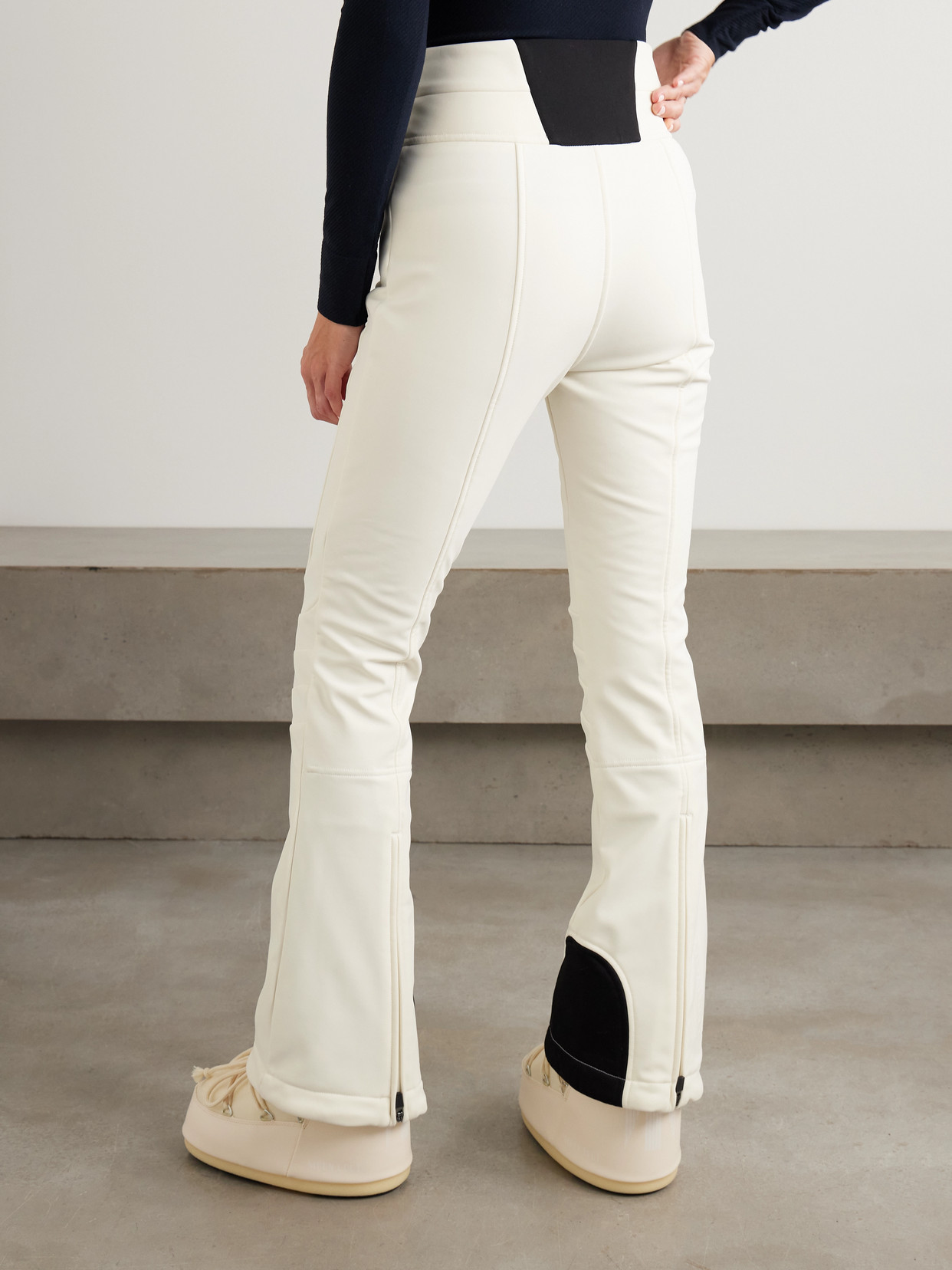 Perfect Moment Aurora Embroidered Bootcut Ski Pants In White