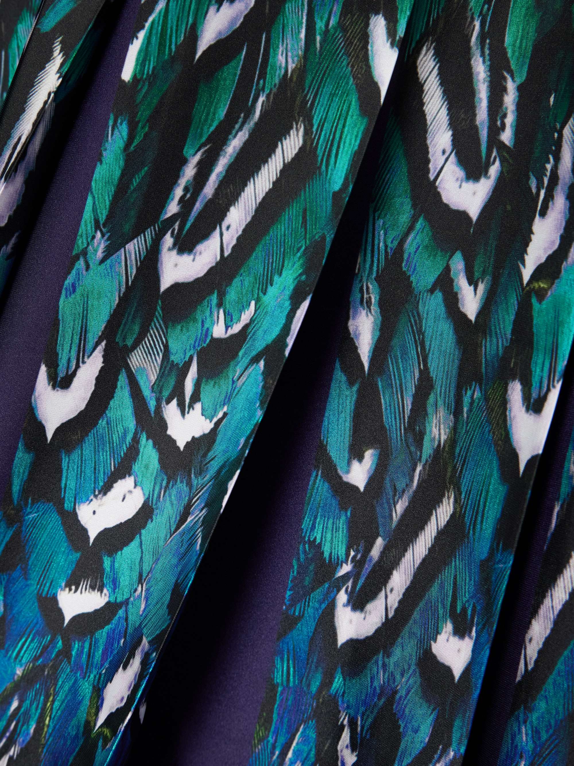 MARY KATRANTZOU 