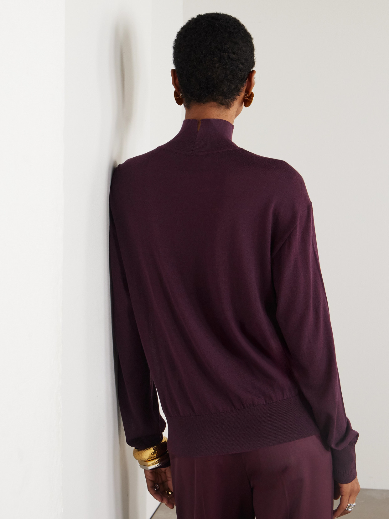 Another Tomorrow Wool Turtleneck Sweater In Burgundy