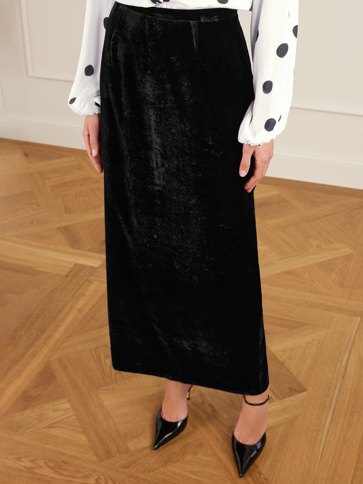 Bernadette Velvet Maxi Skirt In Black