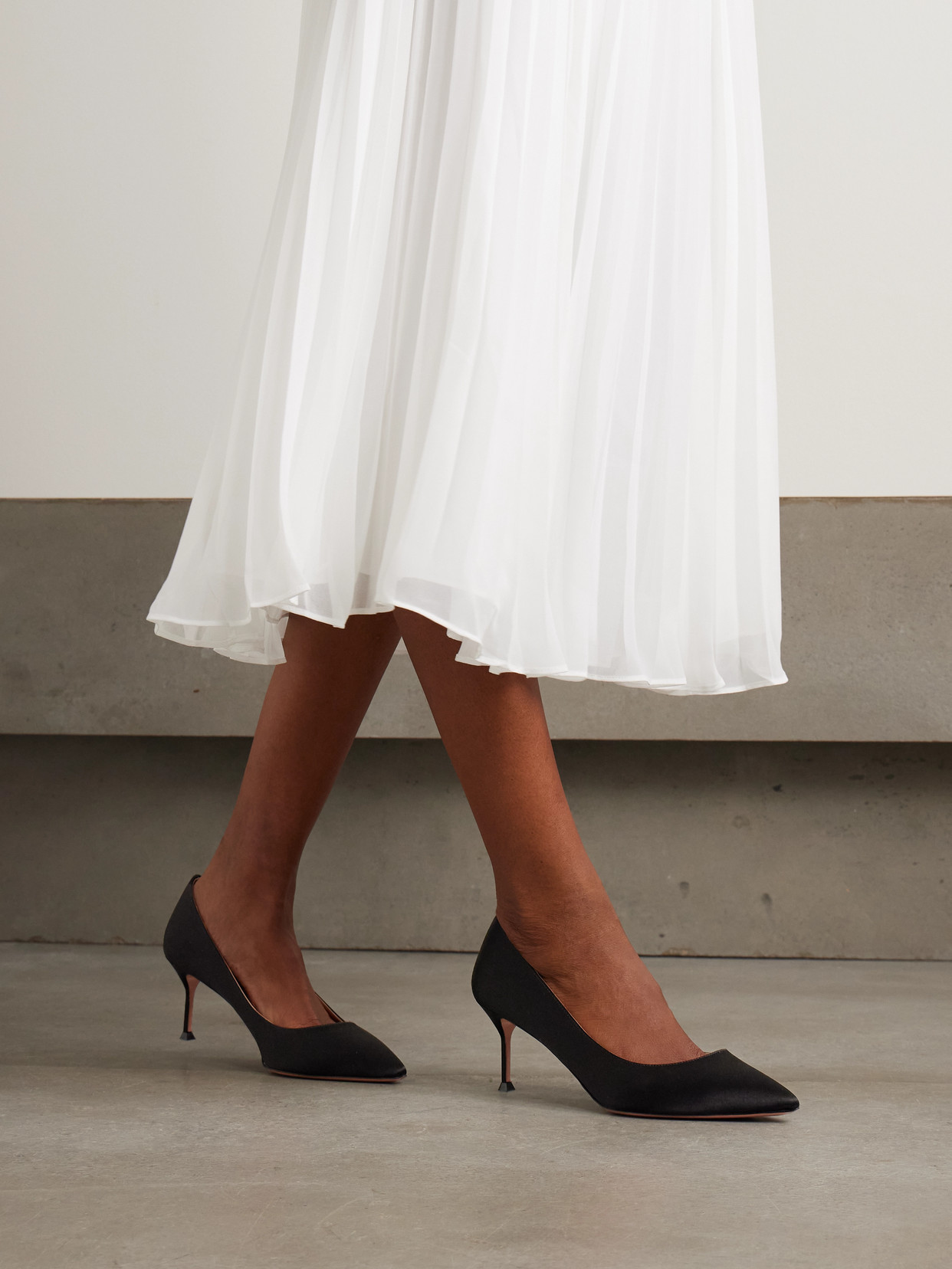 Aquazzura Purist 65 Satin Point-toe Pumps In Black