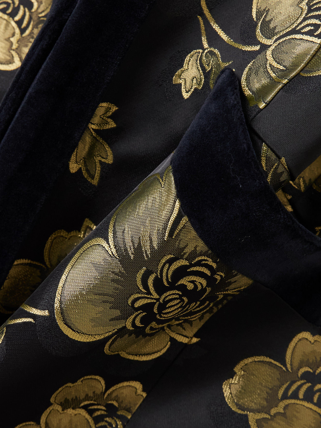 D'estree Eden Cotton-blend Velvet-trimmed Floral-brocade Coat In Black