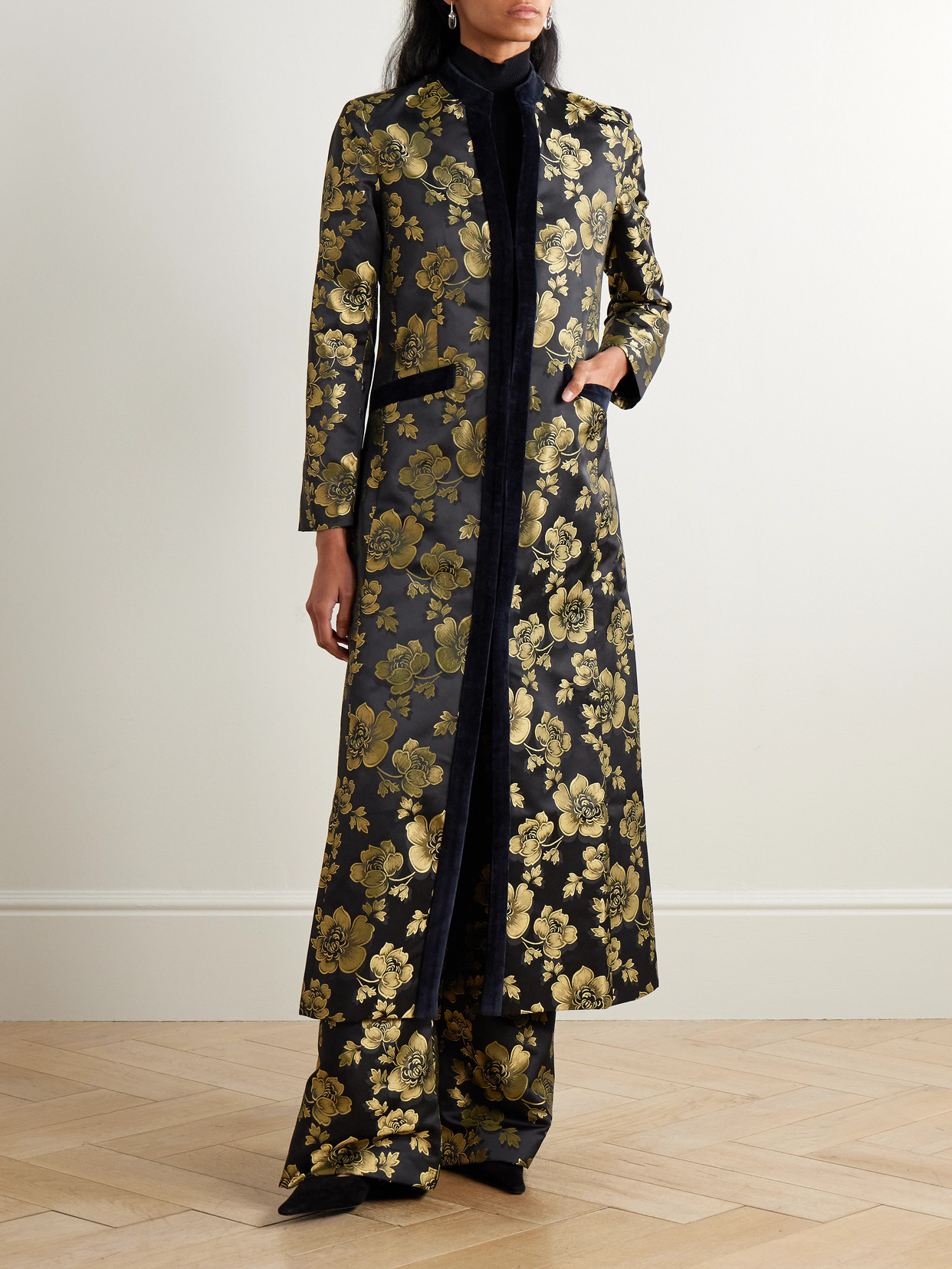 D'estree Eden Cotton-blend Velvet-trimmed Floral-brocade Coat In Black