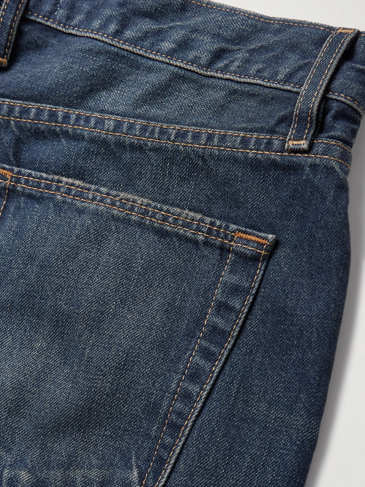 Ella Mid-Rise Barrel-Leg Jeans