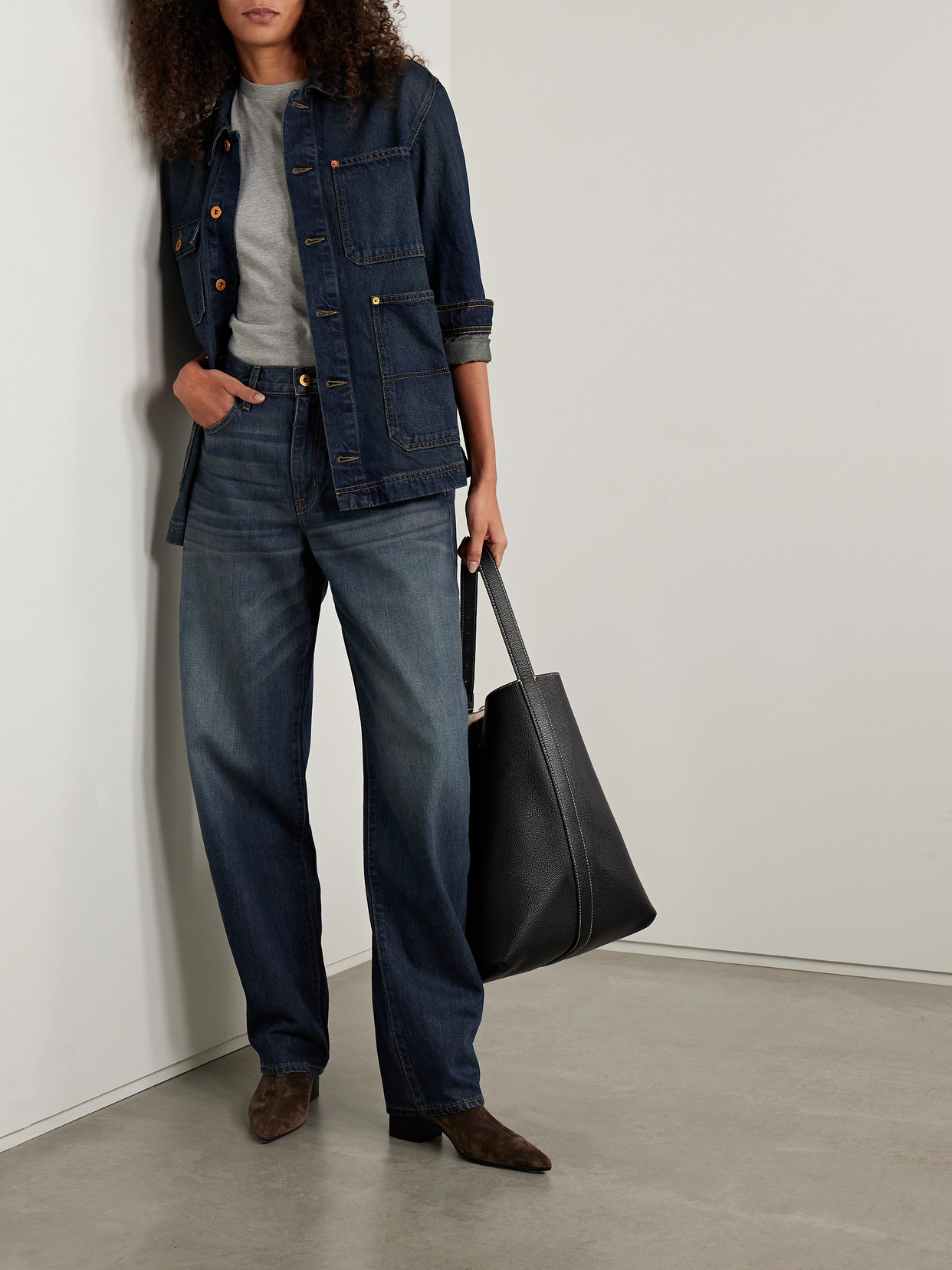Ella Mid-Rise Barrel-Leg Jeans
