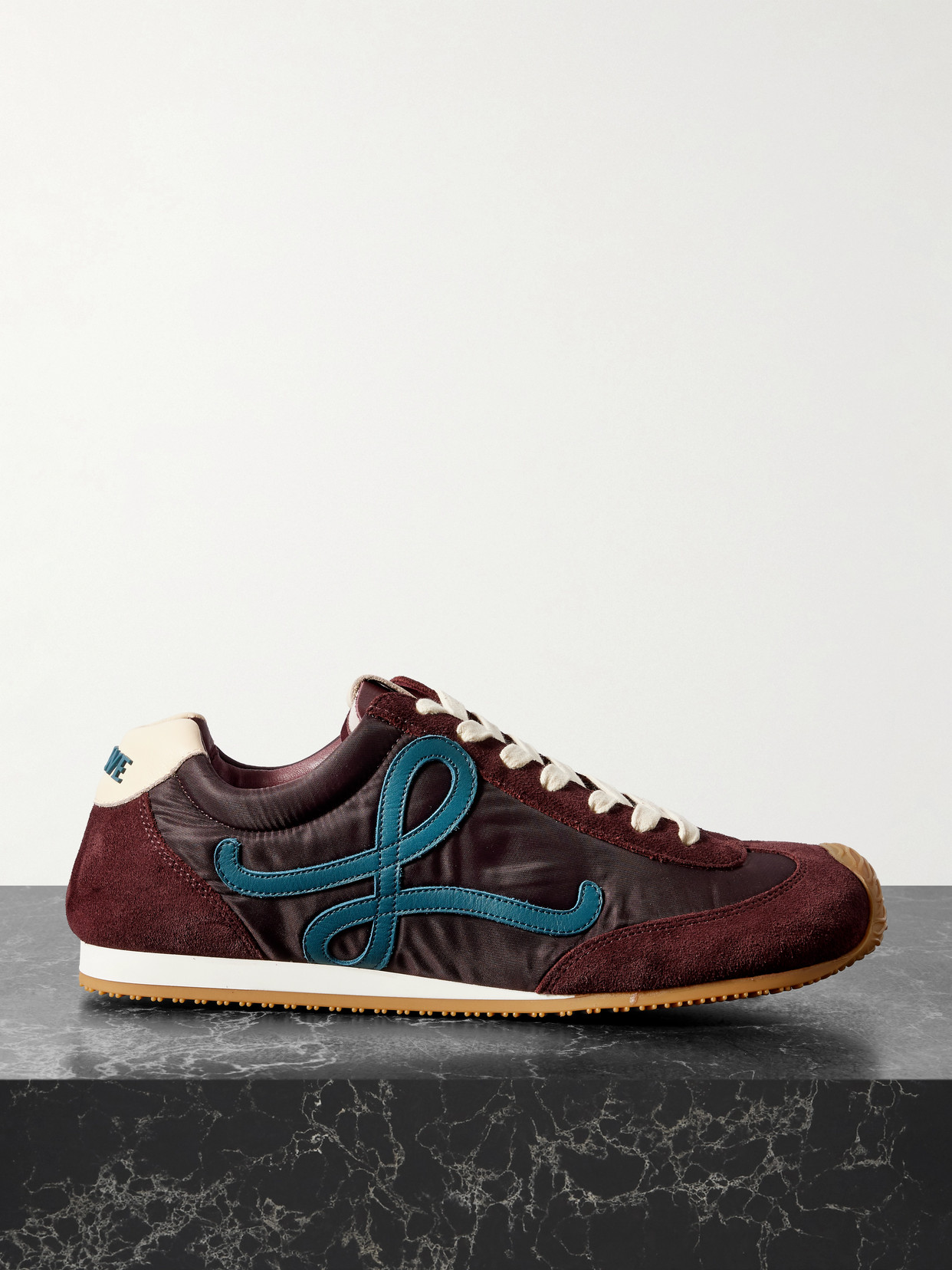 Loewe Ballet Runner 2.0 Logo-detail Sneakers In Purple