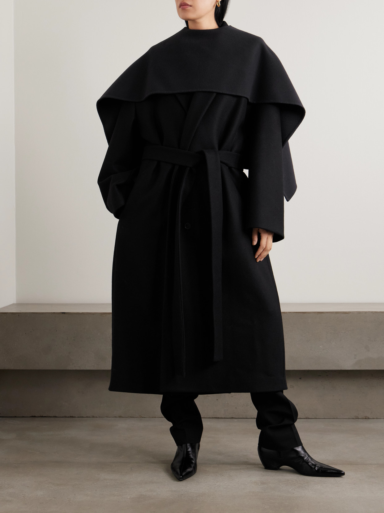 Calvin Klein Collection Taylor Wool And Cashmere-blend Cape In Black