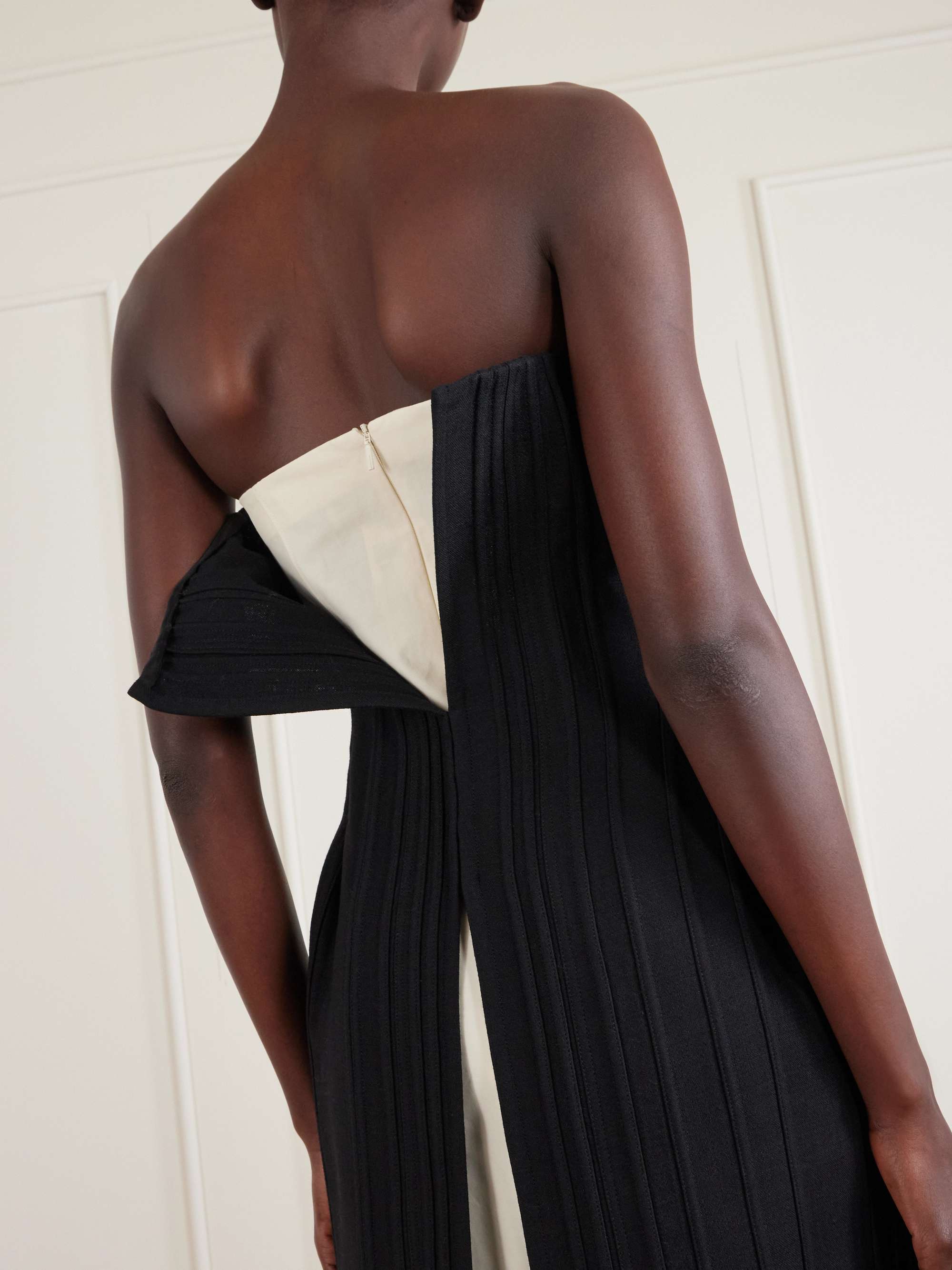 CALVIN KLEIN COLLECTION 