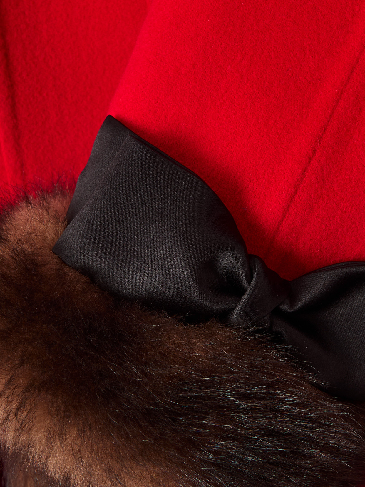 Valentino Bow-detailed- Shearling-trimmed Cashmere Coat In Red
