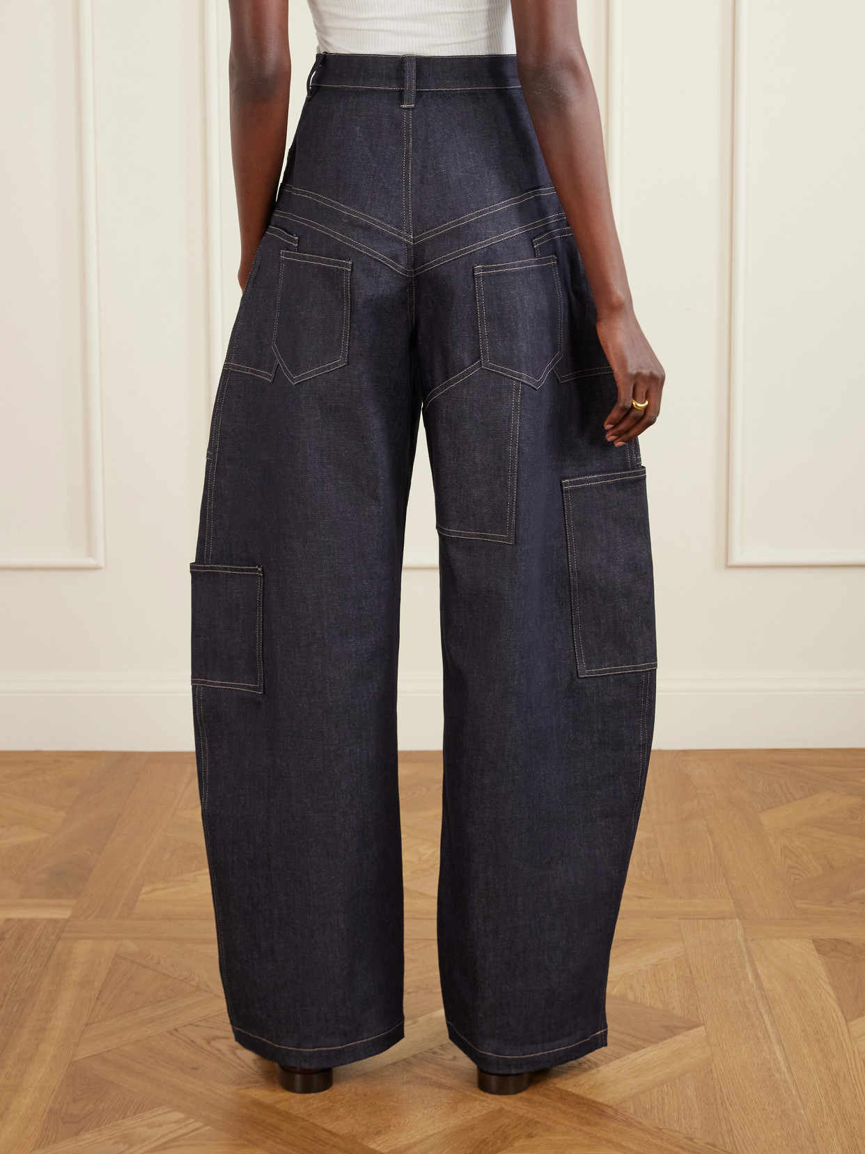 Banana Cutout High-Rise Barrel-Leg Jeans