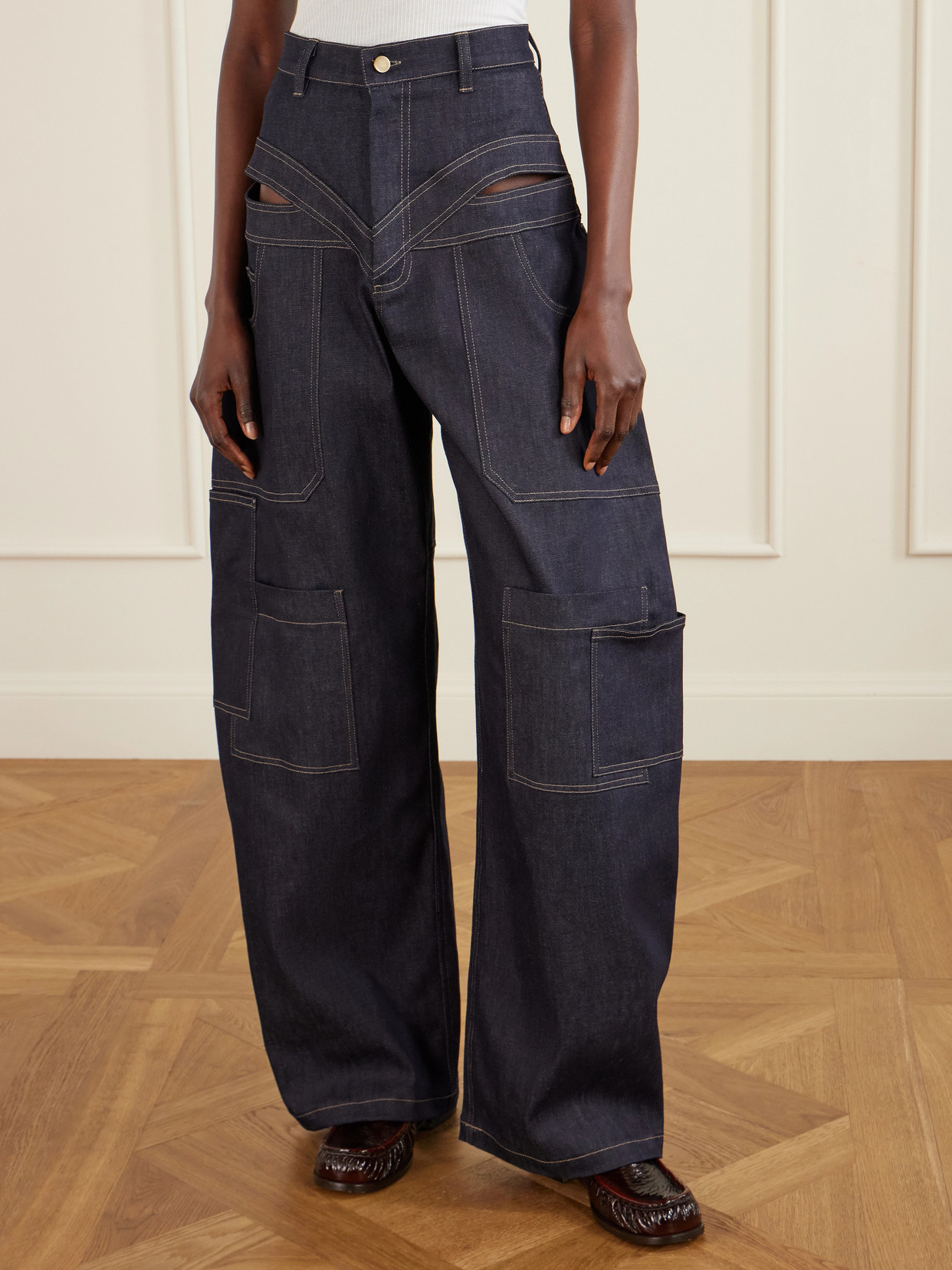 Banana Cutout High-Rise Barrel-Leg Jeans