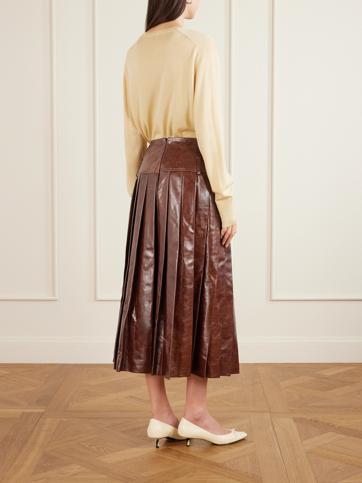 Tolu Coker Pleated Glossed-leather Midi Skirt In Brown