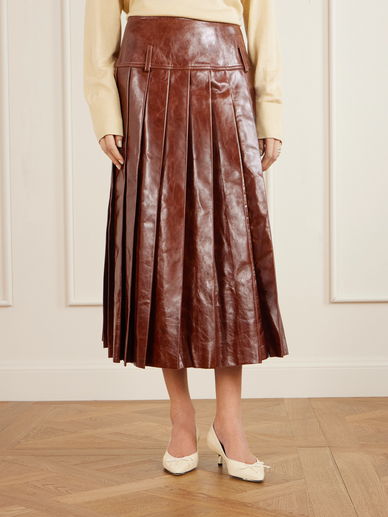 Tolu Coker Pleated Glossed-leather Midi Skirt In Brown
