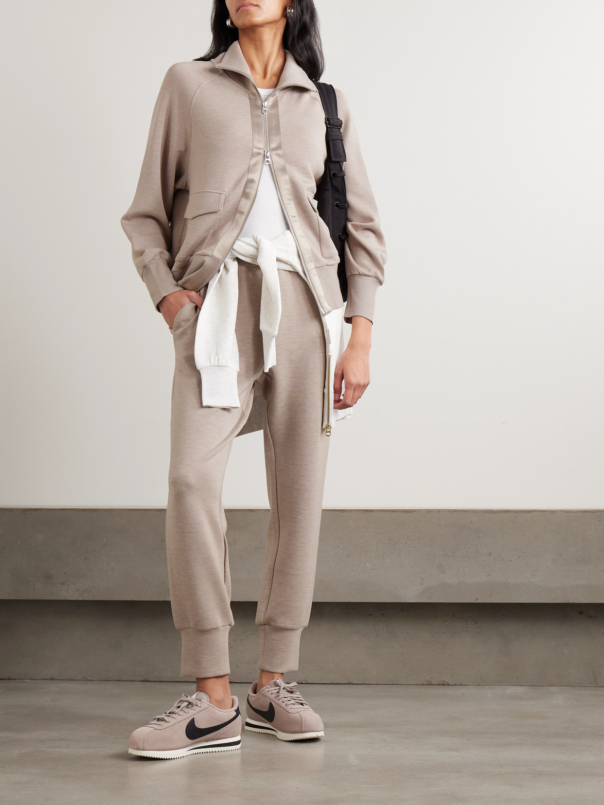 Varley The Slim Cuff Doublesoft Track Pants In Neutral