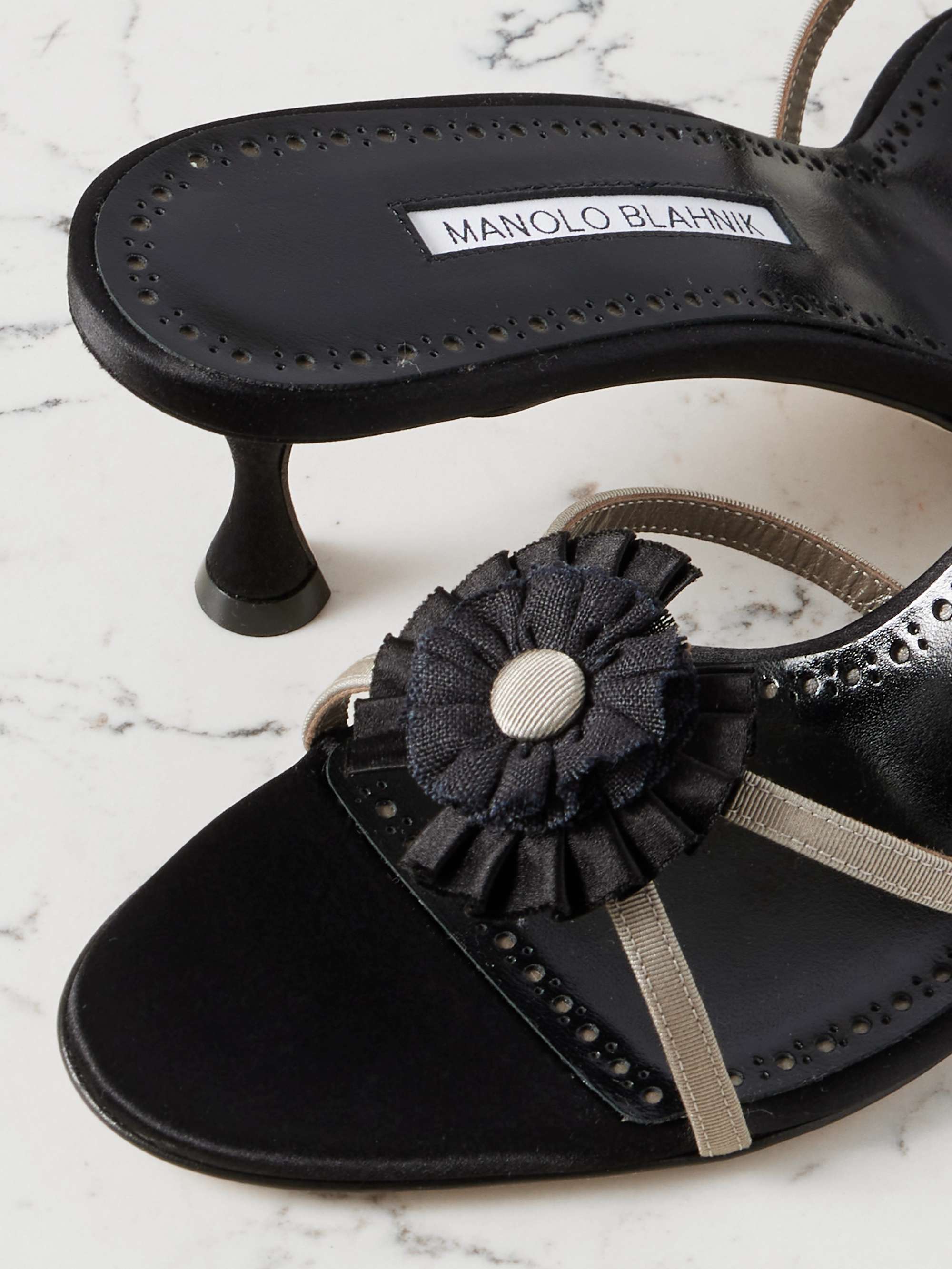 MANOLO BLAHNIK 
