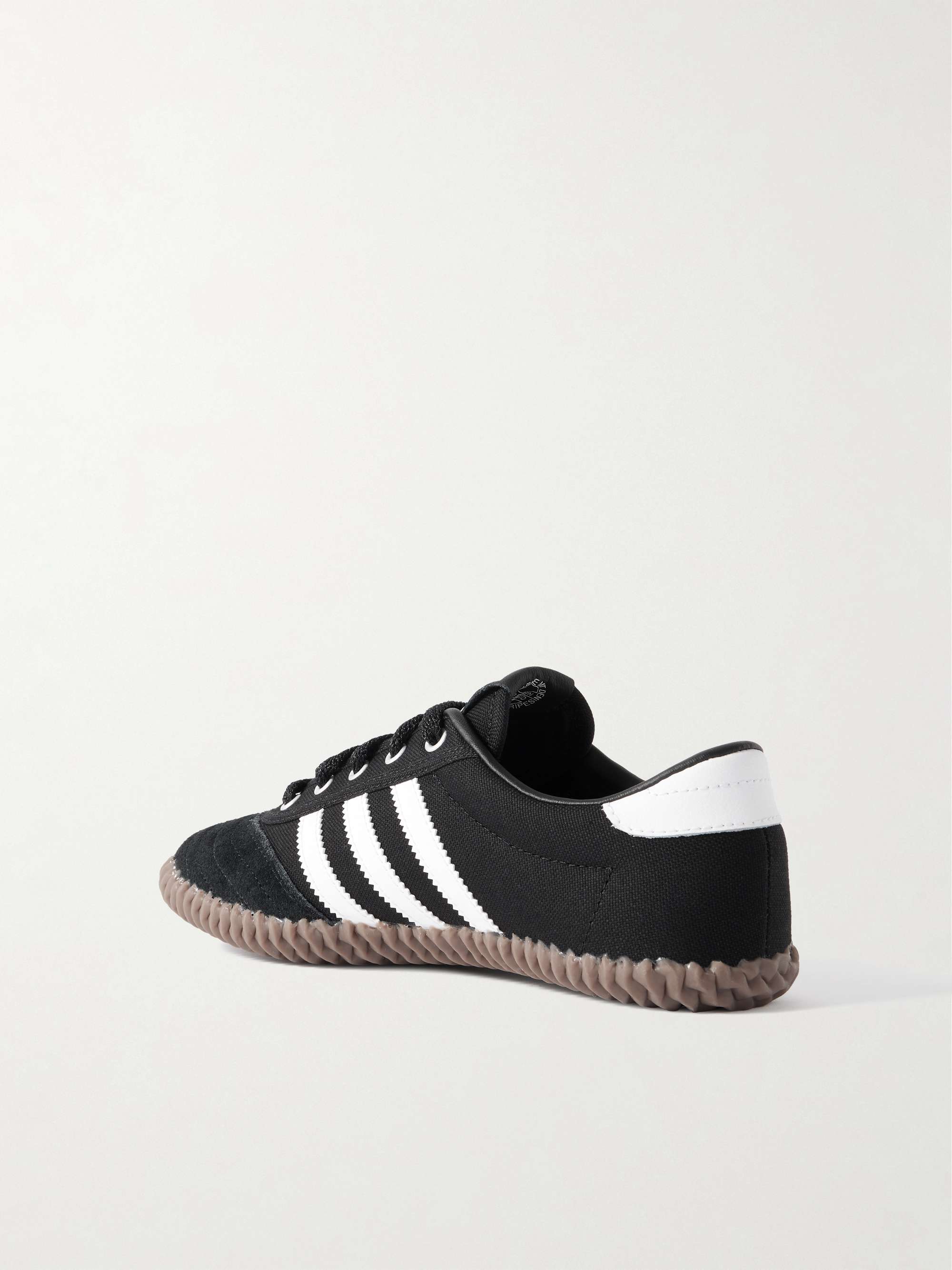 ADIDAS ORIGINALS 