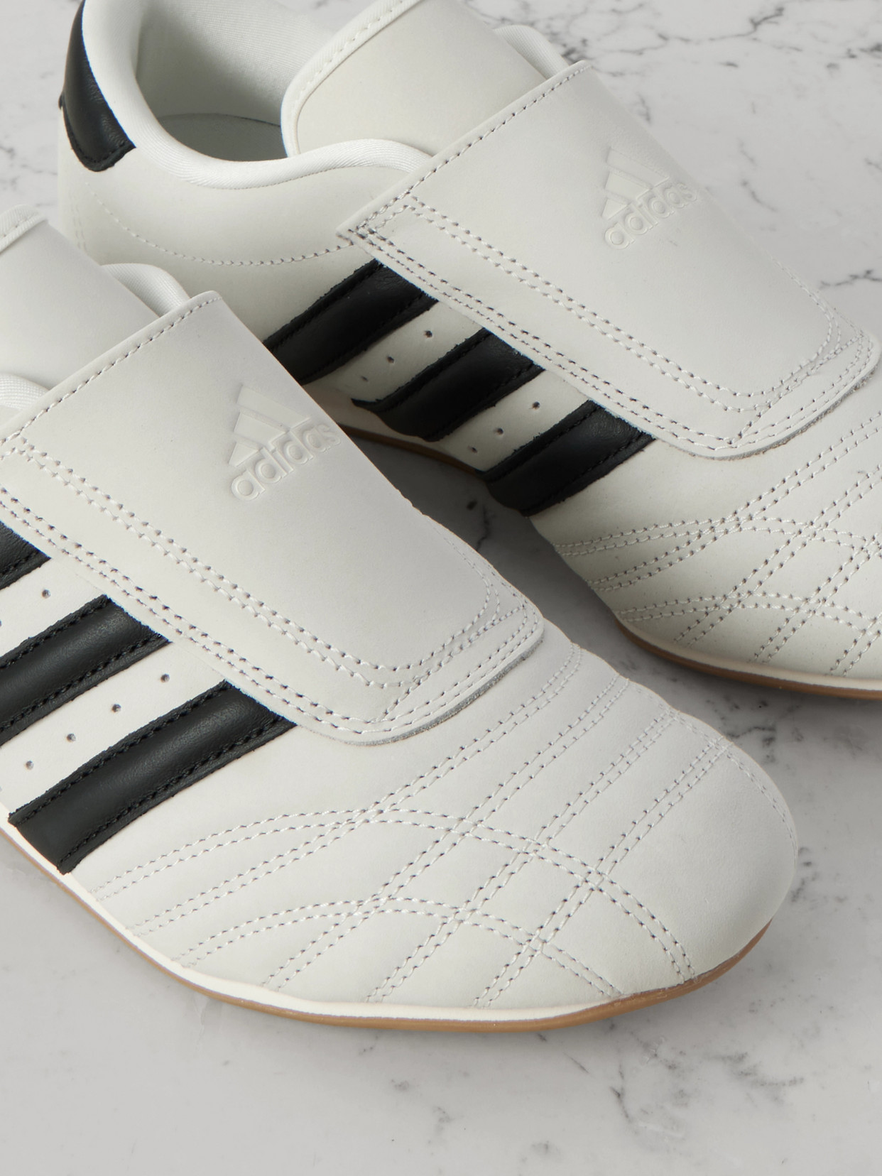 Taekwondo Striped Sneakers