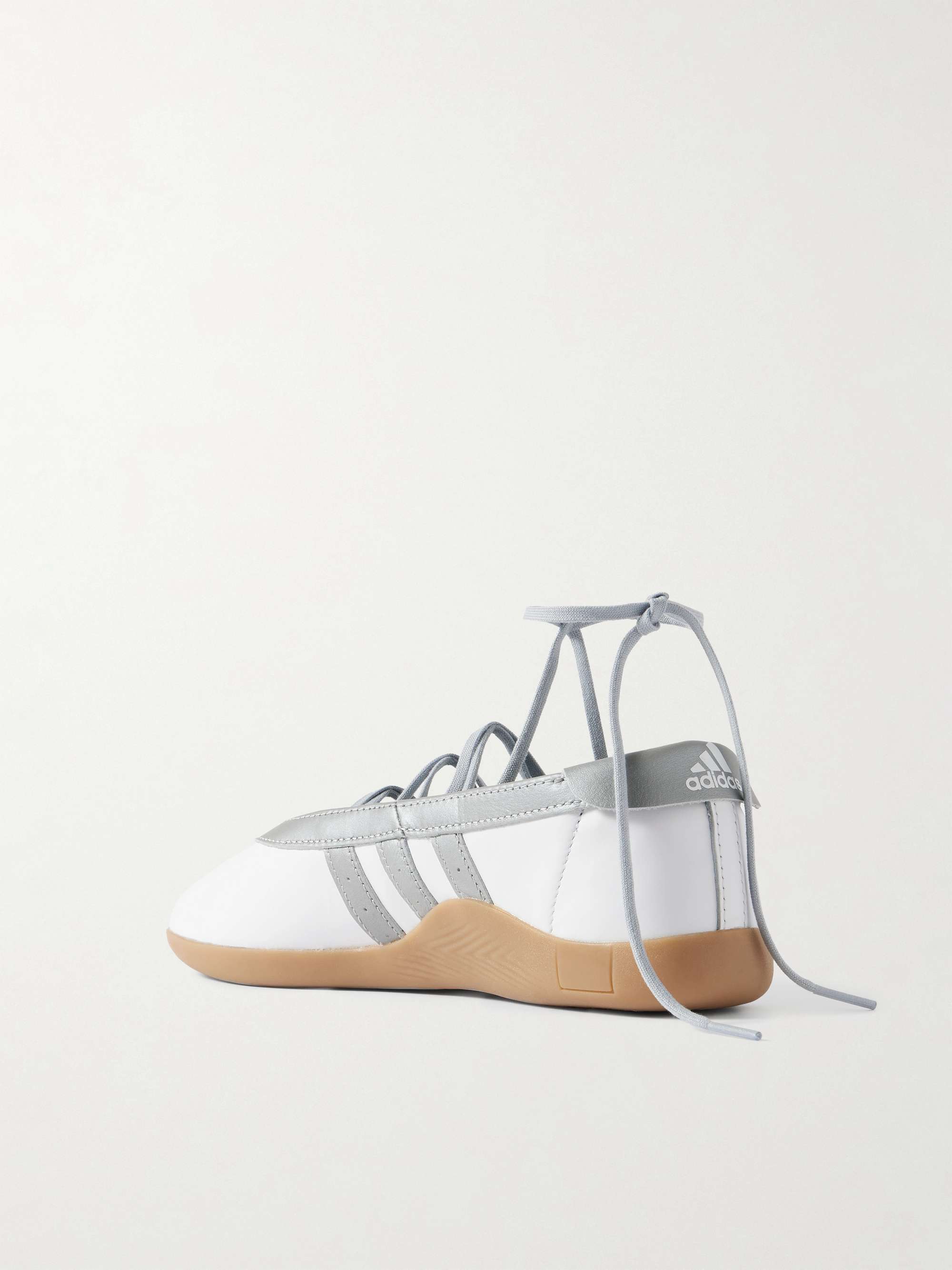 ADIDAS ORIGINALS 