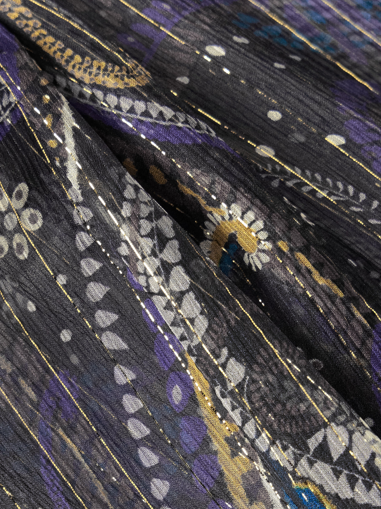 Etro Pussy-bow Printed Metallic Silk-crepon Blouse In Blue