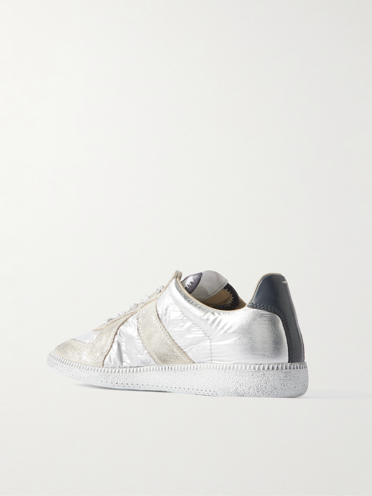 Maison Margiela Contemporary Low Top Sneakers With Contrast Panels In Silver