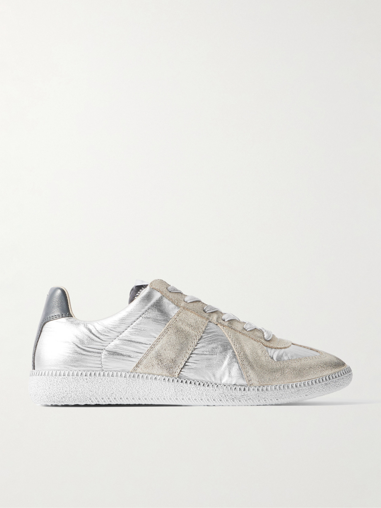 Maison Margiela Contemporary Low Top Sneakers With Contrast Panels In Silver
