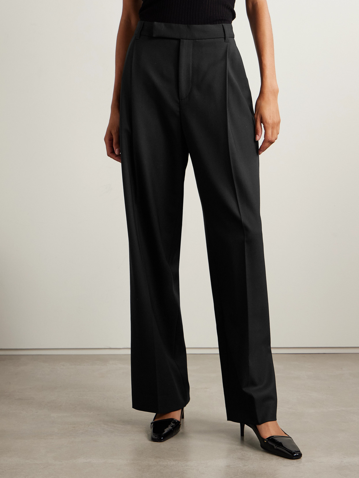 Maria Mcmanus Pleated Wool-blend Straight-leg Pants In Black