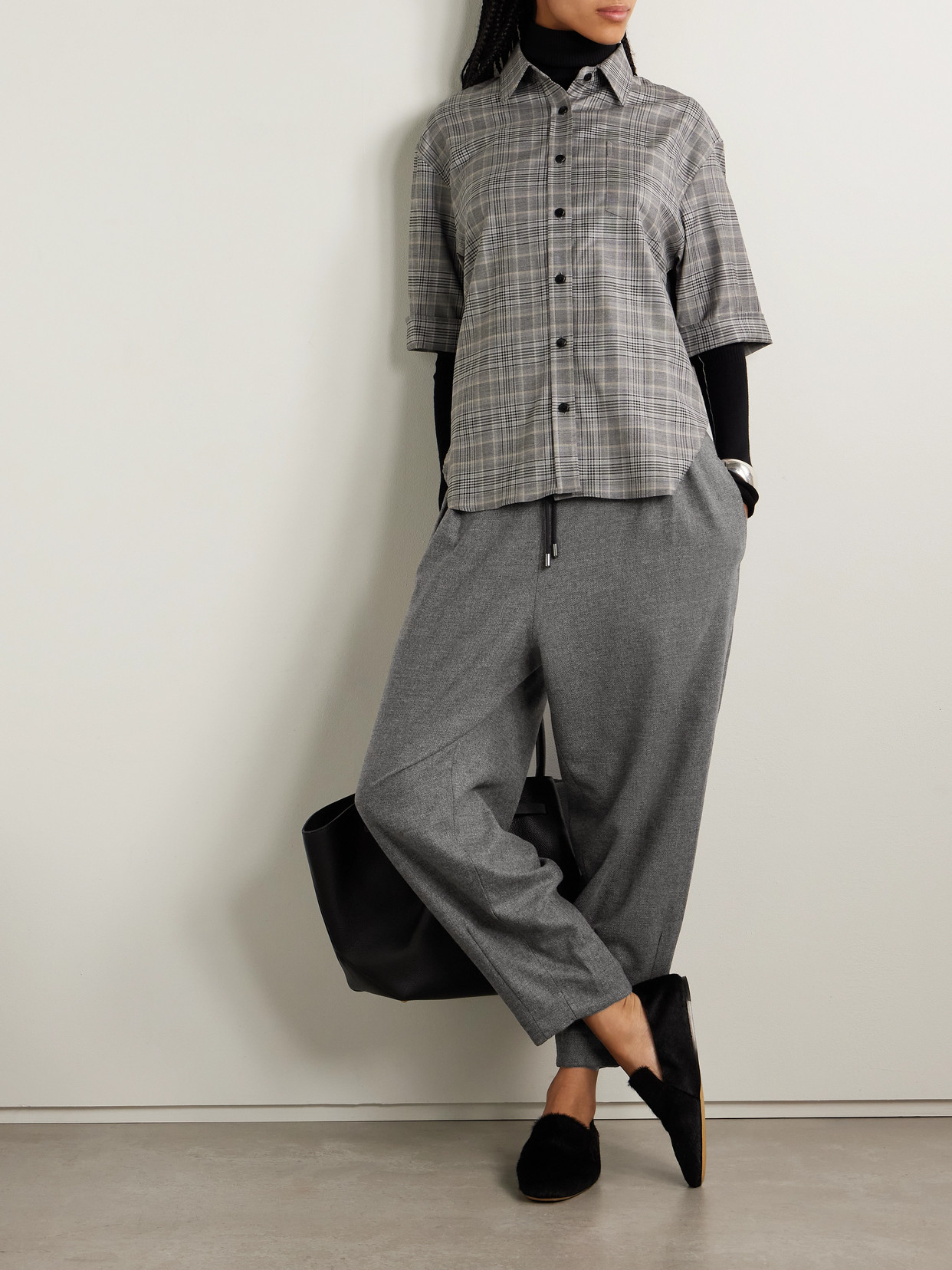 Maria Mcmanus Pleated Stretch-wool And Cashmere-blend Tweed Tapered Pants In Gray