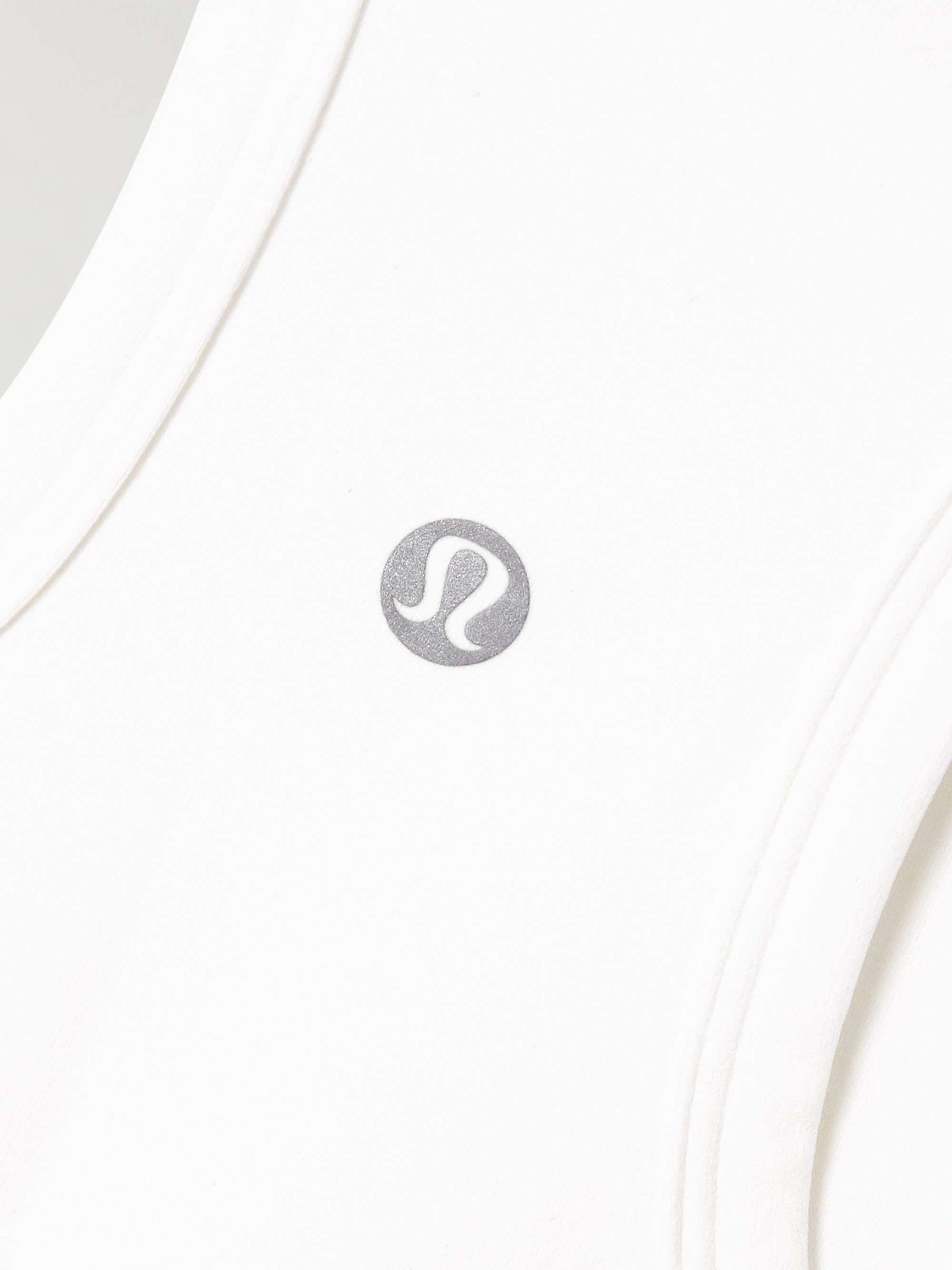 LULULEMON 