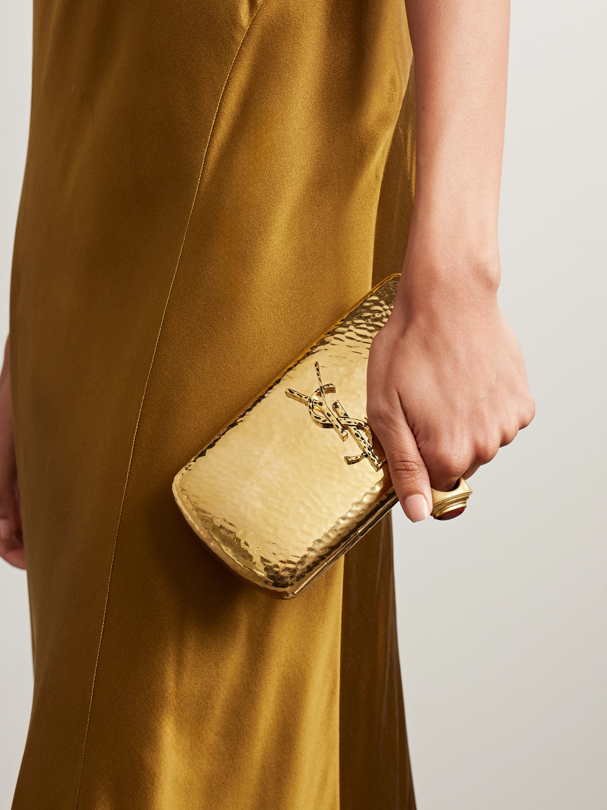 Saint Laurent Gold-tone Clutch In Gold