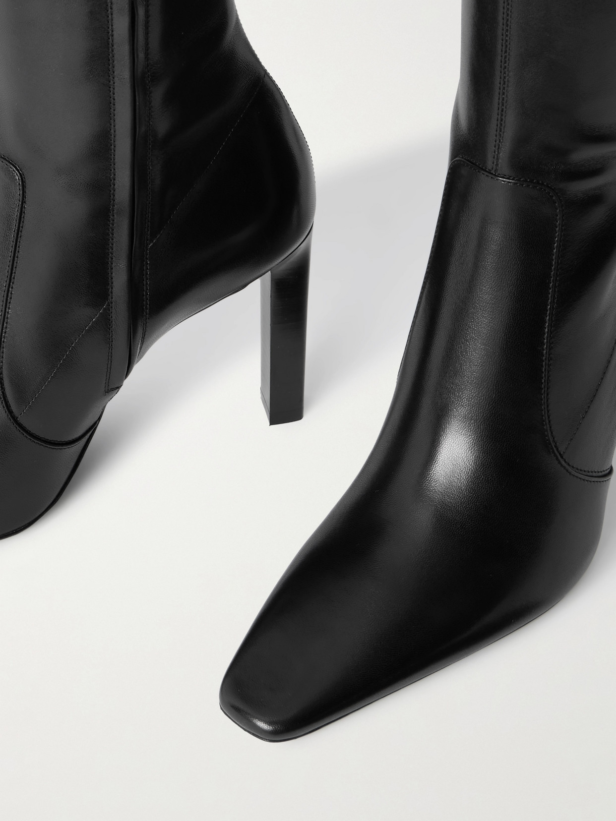 Saint Laurent Francoise Glossed-leather Knee Boots In Black