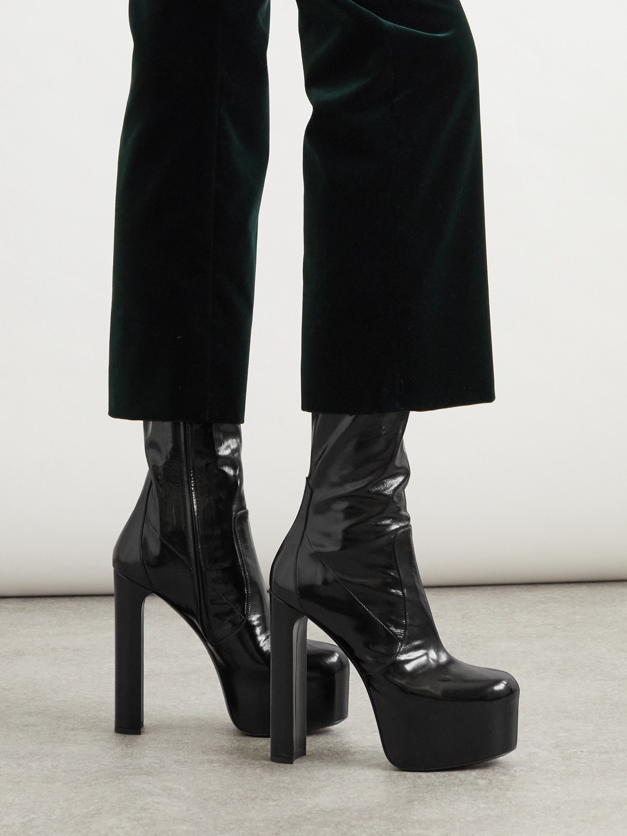 Saint Laurent Leather Billy Ankle Boots 95 In Black