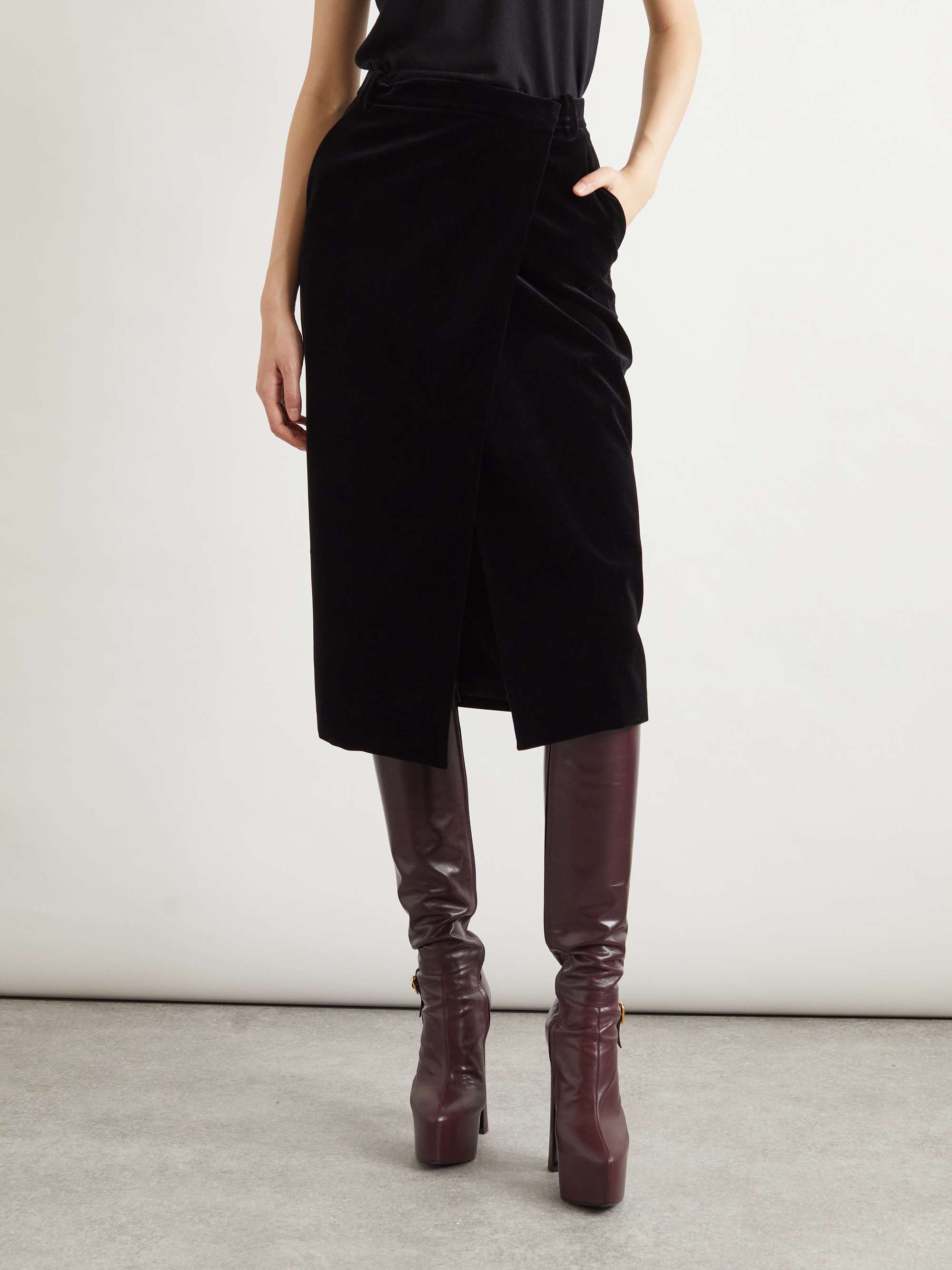 SAINT LAURENT 