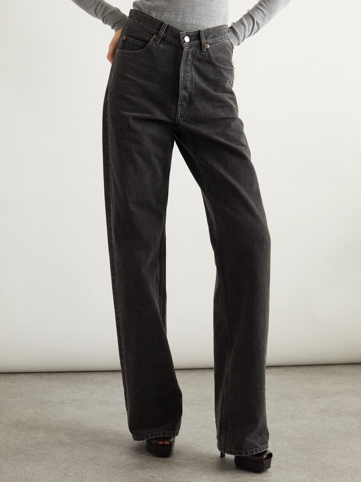 Straight-Leg Jeans