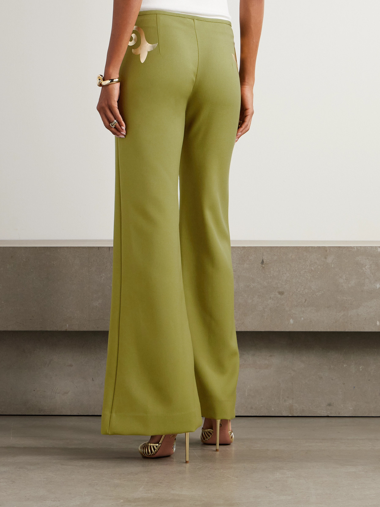 Themis Z Sirin Crepe Flared Pants In Green