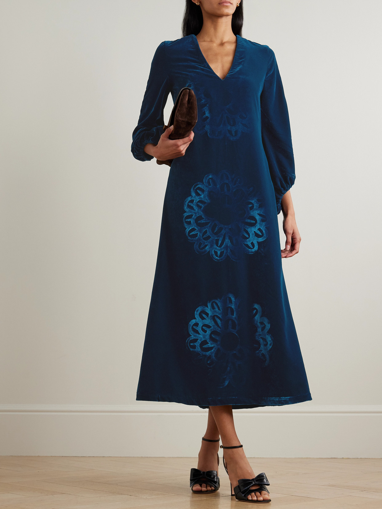 Themis Z Anthos Devoré Silk-blend Velvet Maxi Dress In Blue